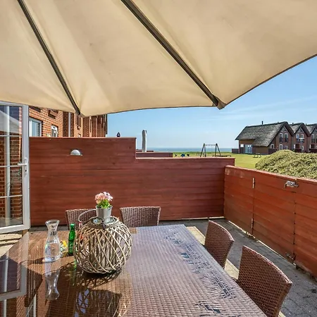 4 Bedroom Gorgeous Home In Romo * Kongsmark